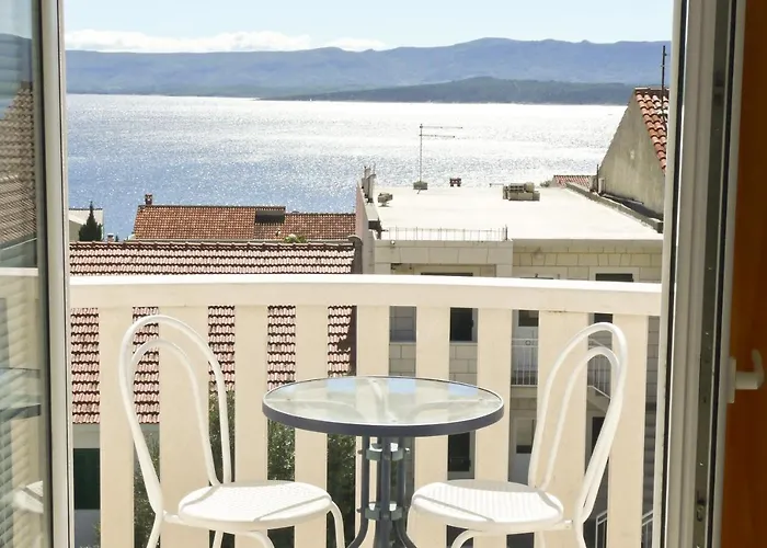 With A Parking Space Bol, Brac - 12474 *