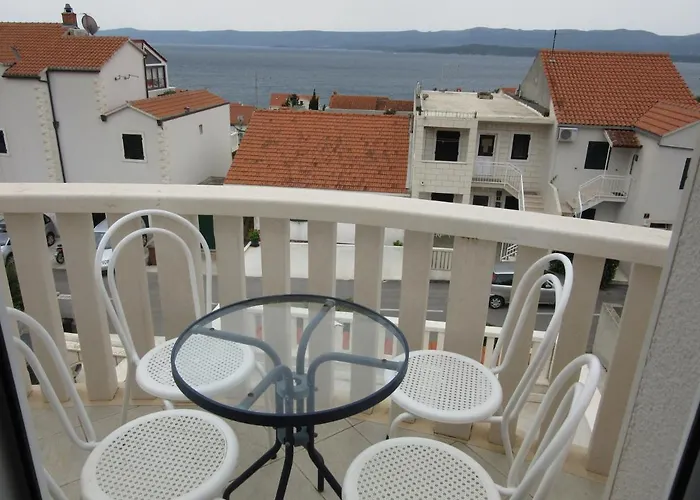 Апартаменты With A Parking Space Bol, Brac - 12474 *