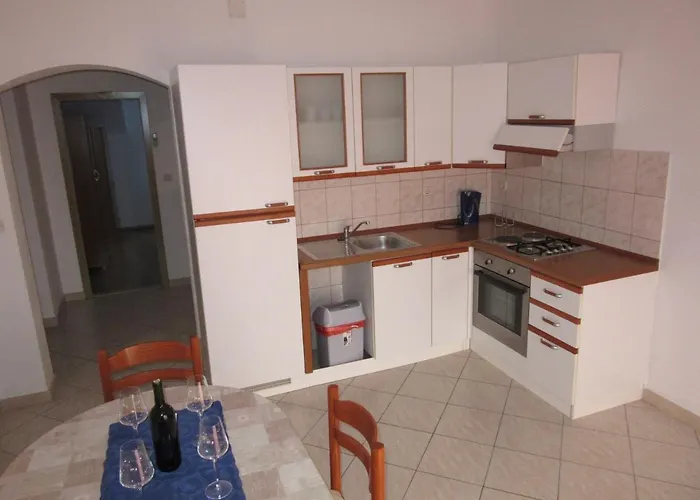 With A Parking Space Bol, Brac - 12474 Бол